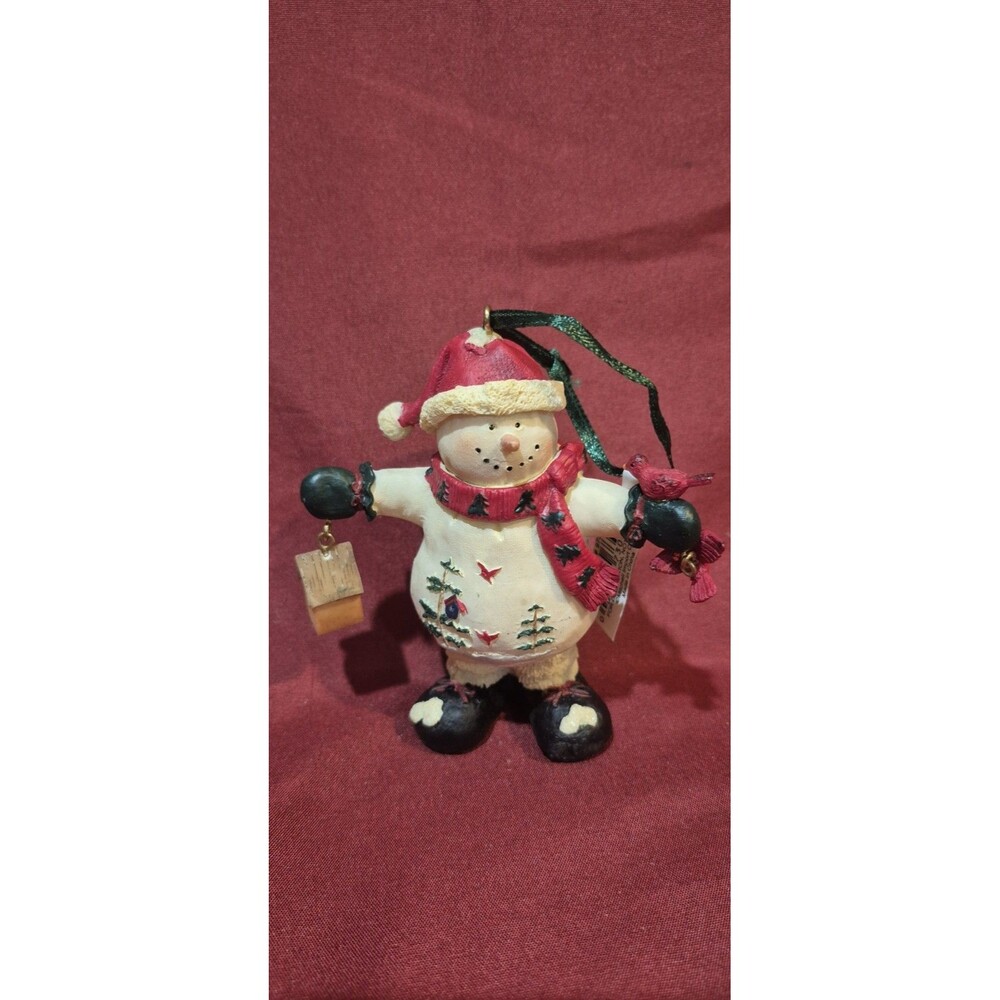 NWT Cardinal Bird Snowman  3.5" Tall Resin Birdhouse Christmas Ornament NEW